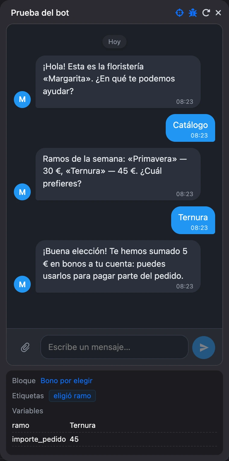 El panel «Variables y etiquetas» bajo el chat: el bloque actual, las etiquetas y las variables