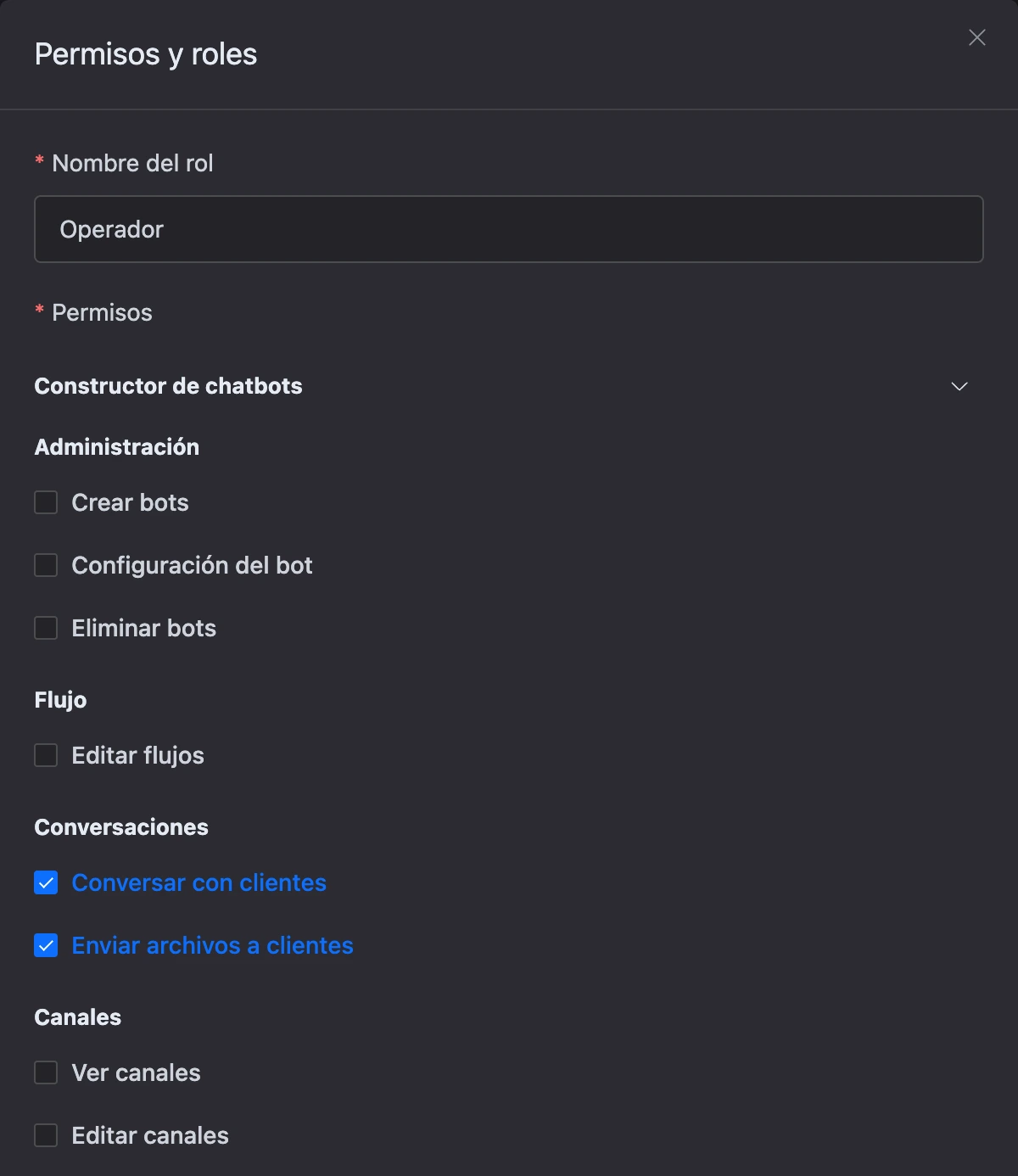 La ventana de un rol nuevo con los permisos de conversaciones marcados